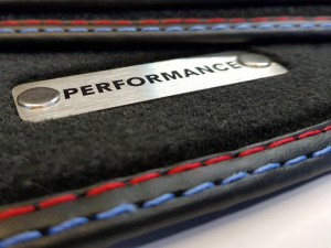 Dywaniki do BMW 3 F30 F31 F80 2011- 2018 welurowe Premium + logo PERFORMANCE