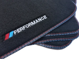 Dywaniki do TOYOTA YARIS IV  i Yaris Cross od 2020- welurowe Premium + haft PERFORMANCE